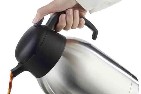 APS Isolierkanne/Thermoskanne/Warmhaltekanne -CLASSIC- Ø 14 Cm, H: 22 Cm, 1,5 Liter 8 APS Isolierkanne/Thermoskanne/Warmhaltekanne -CLASSIC- Ø 14 Cm, H: 22 Cm, 1,5 Liter – Bild 6